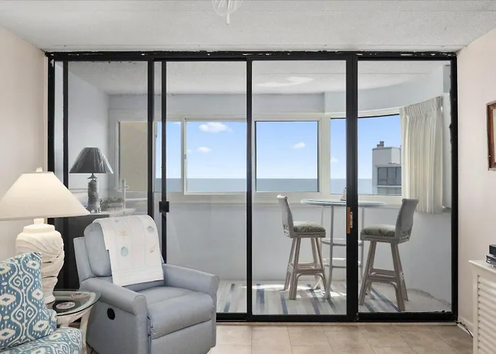 2 Bedroom Side Ocean View Atlantis With Pool! Ferienhaus *