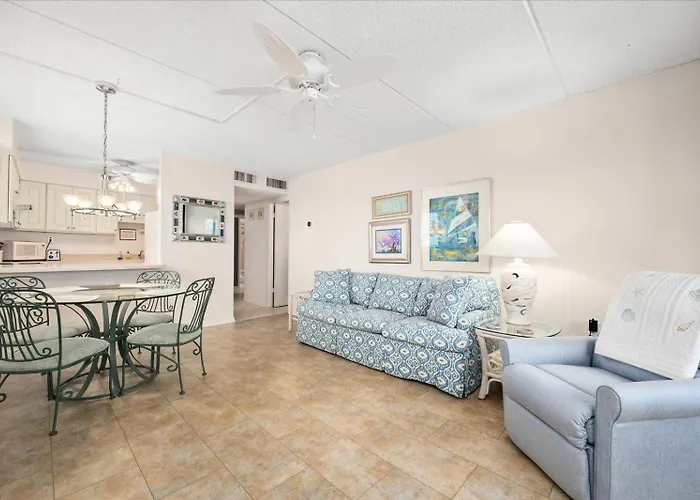 2 Bedroom Side Ocean View Atlantis With Pool! Ferienhaus