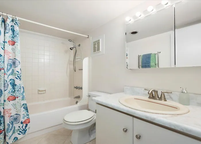 2 Bedroom Side Ocean View With Pool! Hébergement de vacances *