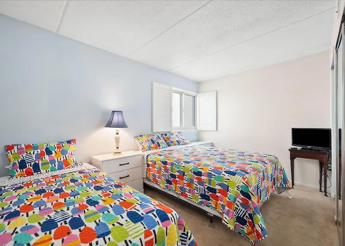 2 Bedroom Side Ocean View Atlantis With Pool! Ferienhaus *