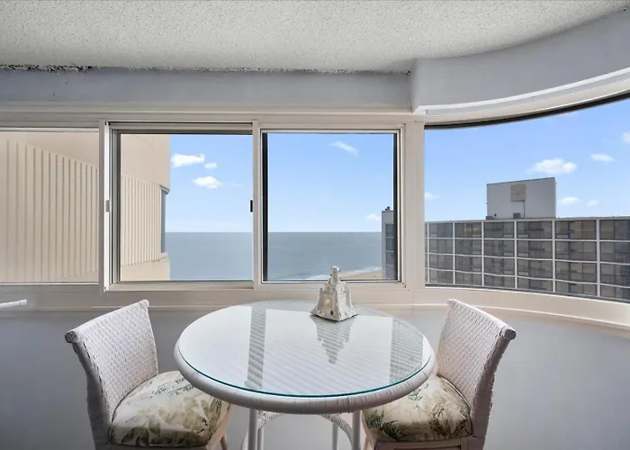 2 Bedroom Side Ocean View Atlantis With Pool! Ocean Stadt